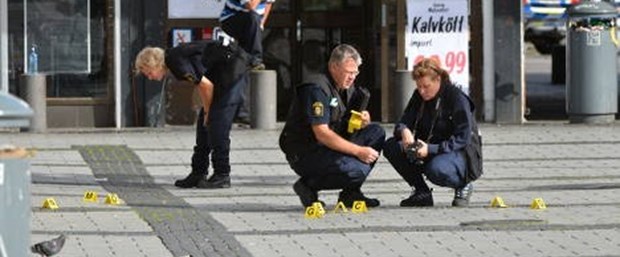 İsveç’te saldırıya uğrayan bir Türk öldü iki Türk yaralandı