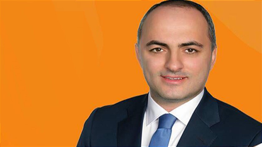 İslam Kanıtoğlu kimdir?