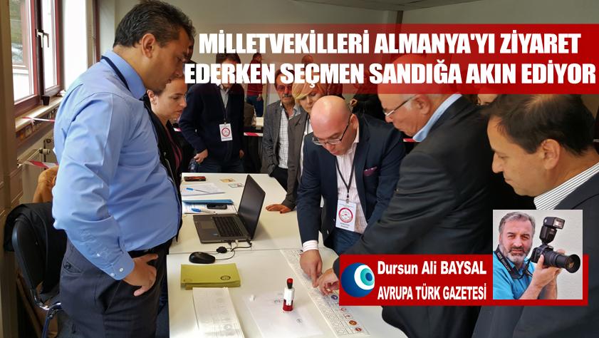 Milletvekilleri Almanya’yı ziyaret ederken seçmen sandığa akın ediyor
