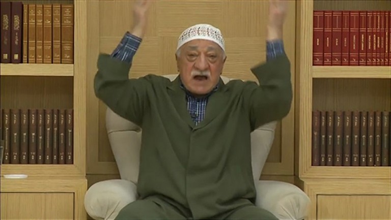 Terrorist Gülen strikes back, curses Turkish officials and Turkish citizens yet again