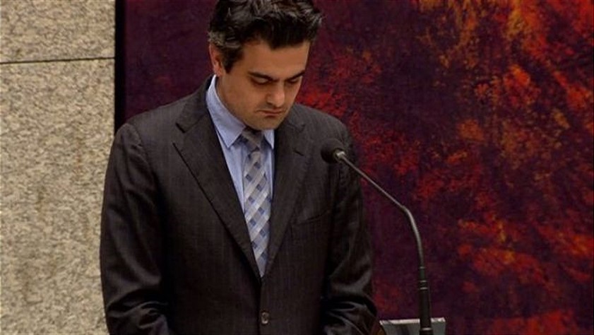 Tunahan Kuzu Hollanda’ya insanlık dersi verdi, Ankara için mecliste tek başına 1 dakika saygıya durdu