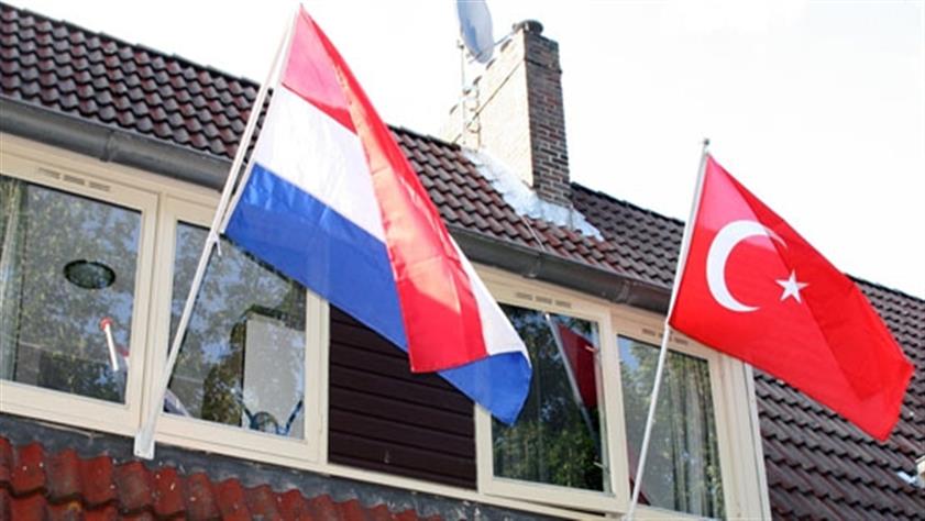 Avrupa’daki Türklerin Siyasal Entegrasyonu: Hollanda Örneği