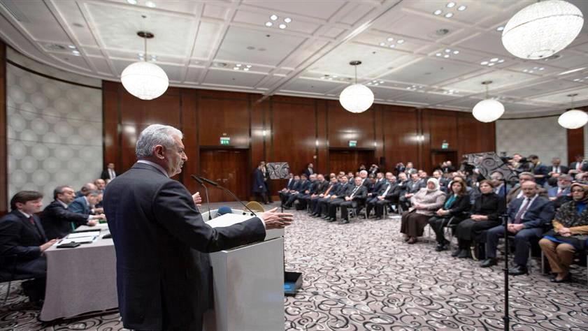 Başbakan Yıldırım Münih’te ‘sivil toplum kuruluşları istişare toplantısı’ gerçekleştirdi
