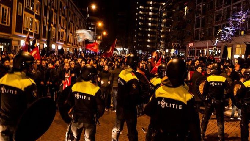 Hollanda skandalında ateş izni verilmiş