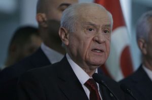 Af bekleyenlerin gözü kulağı MHP’de