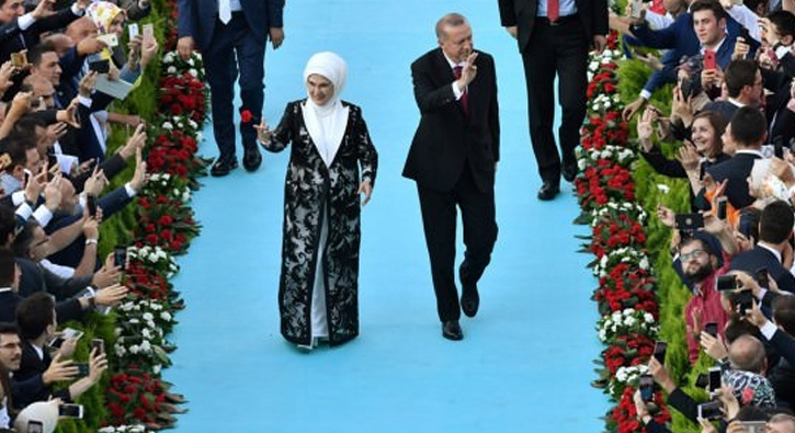 Başkan Erdoğan dünyada zirvede