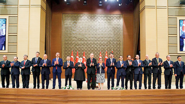 İş dünyasında ‘kabinede içimizden biri’ heyecanı