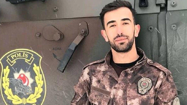 Van’daki çatışmada yaralanan polis memuru şehit oldu