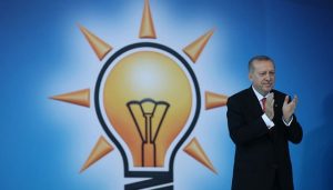 AK Parti seçim şarkıları tanıtıldı