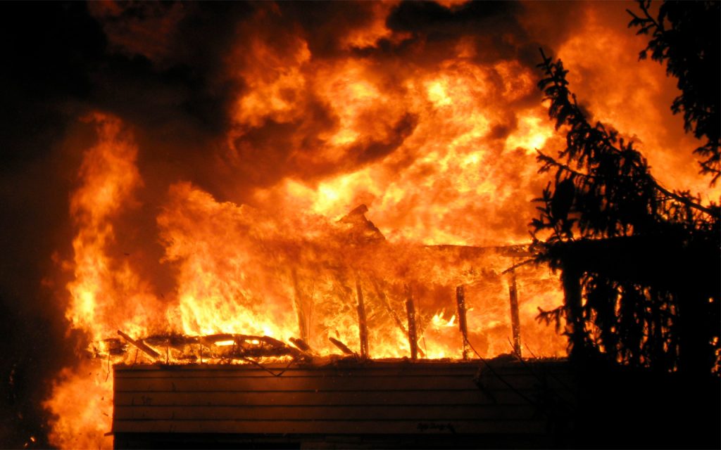Almanya’da çıkan yangında beş kişi hayatını kaybetti