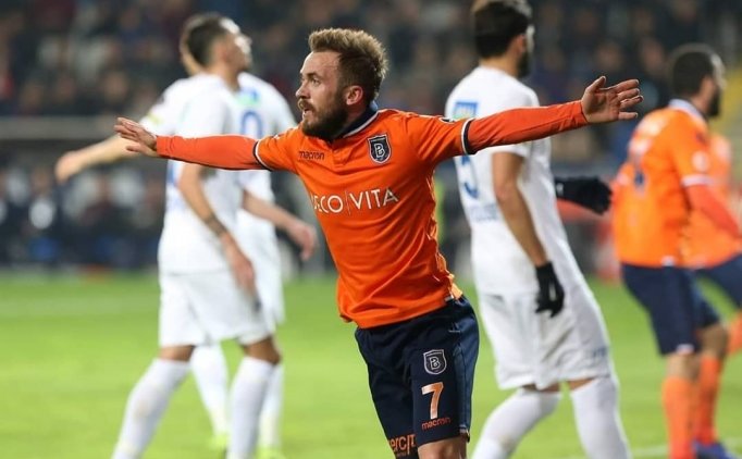 Başakşehir’in istikrarlı yükselişi sürüyor!