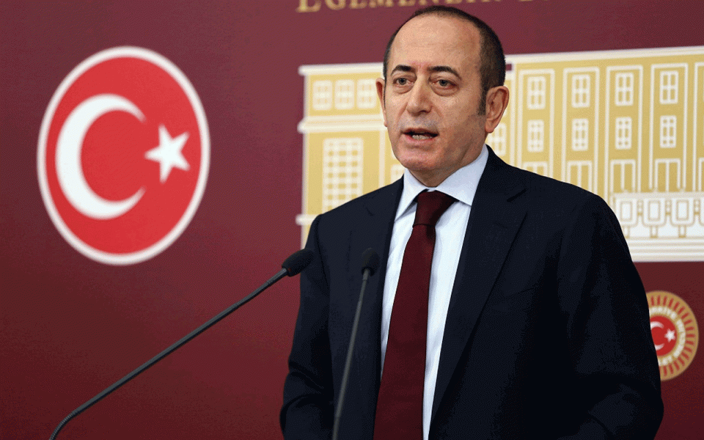 CHP Genel Sekreteri Akif Hamzaçebi istifa etti