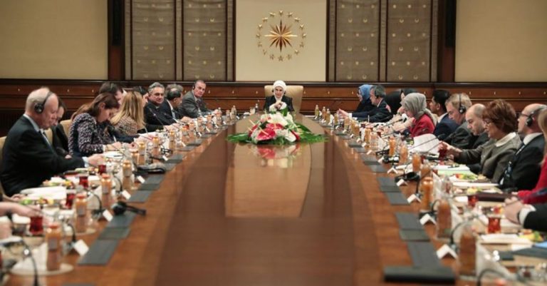 Emine Erdoğan Amerikalı heyeti kabul etti
