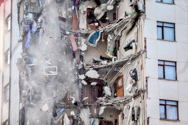Kartal'da riskli binalarda oturanların hüznü