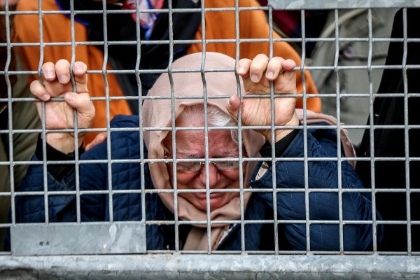 Kartal'da riskli binalarda oturanların hüznü