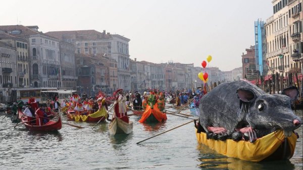 Venedik karnavalı başladı