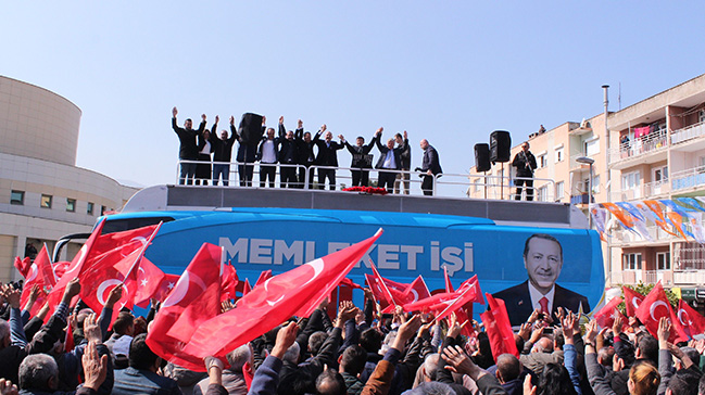 İçişleri Bakanı Süleyman Soylu telefonuna gelen fotoğrafları anlattı