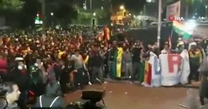 Bolivya’da göstericiler hükümet binasına girmeye çalıştı