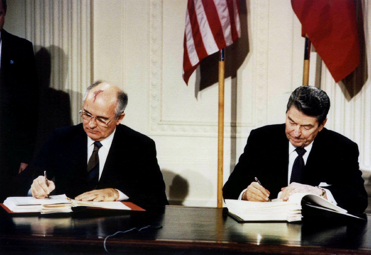 Gorbaçov: SSCB'yi ayakta tutabilirdik