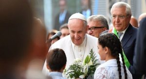 Papa’dan çocuklar için pornoyu yasaklayın çağrısı