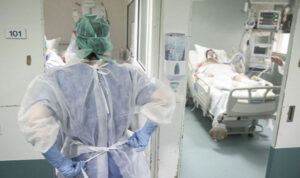 Fransa’da saniyede iki kişi pozitif çıkıyor