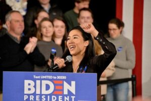 Kennedy’nin kızı büyükelçiliğe aday gösterildi