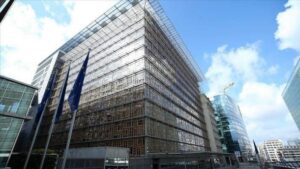 UE, aperti altri 4 capitoli con Serbia