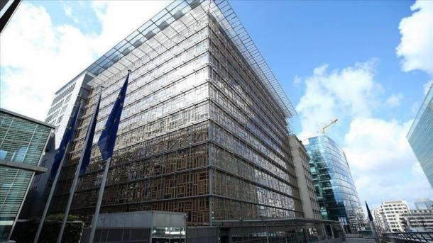 UE, aperti altri 4 capitoli con Serbia