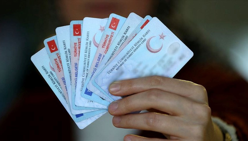 Bakan Soylu duyurdu: Kimlik kartları kredi kartı gibi kullanılabilecek