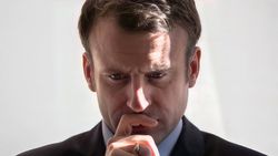 Macron, Fransa’da yolsuzlukla suçlanan danışmanlık şirketini savundu