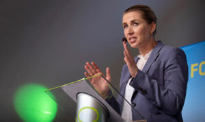 Danimarka Başbakanı Grönlandlılardan özür diledi