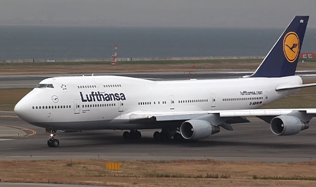 Lufthansa Rusya’ya uçuşlarını askıya aldı