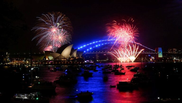 Şimdiden 2023’ü yaşıyorlar: İşte yeni yıla ilk giren ülkeler