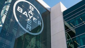 Alman devleri bir bir kaçıyor